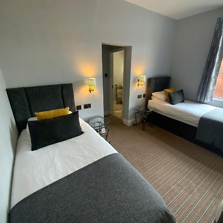 Wheldale Hotel Castleford Esterno foto