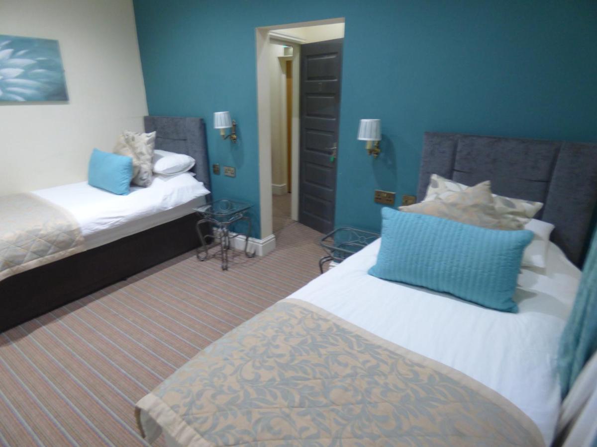 Wheldale Hotel Castleford Esterno foto